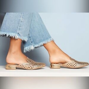 NWOT Sam Edelman Metallic Gold Leather Woven Mule Flats - Size 7.5M